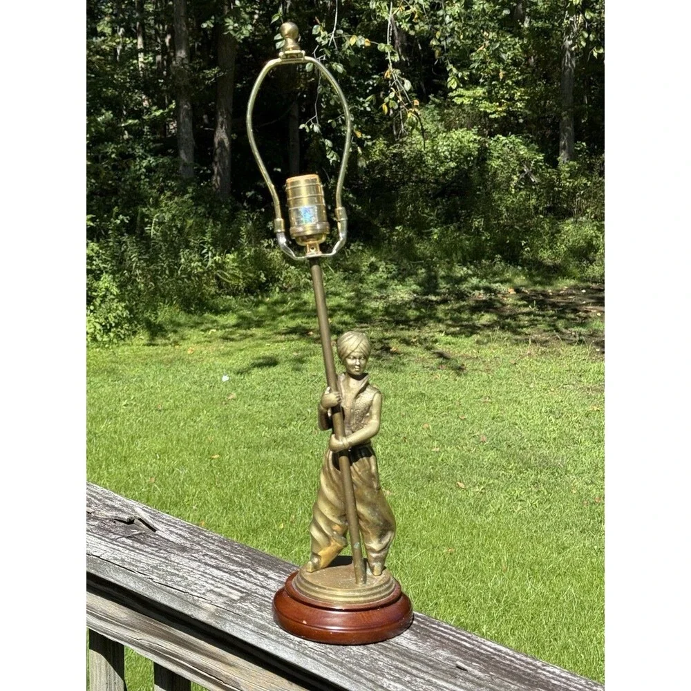 Rare Vintage BOMBAY Company Solid Brass Genie Arab Arabian Nights Table Lamp